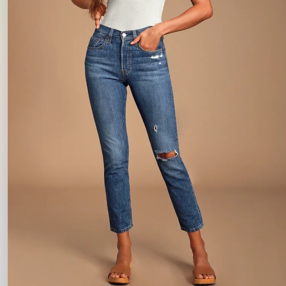 Levi’s 501s Medium Wash Jeans